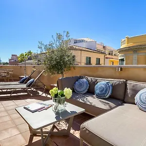 Sebastian Souviron In By Solaga Homes , Málaga Spanje